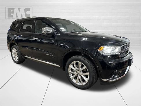 Used 2019 Dodge Durango Citadel w/ Technology Group AWD/4WD image 2