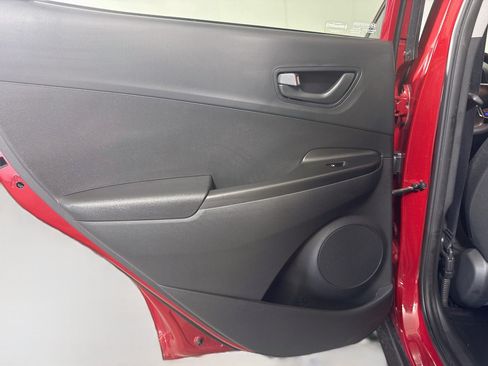 Used 2022 Hyundai Kona SEL AWD/4WD image 26