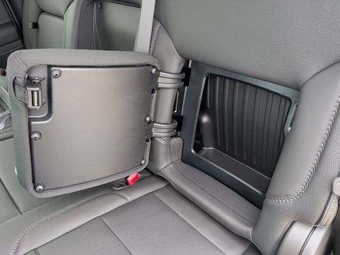 New 2026 GMC Sierra 1500 Denali AWD/4WD image 38