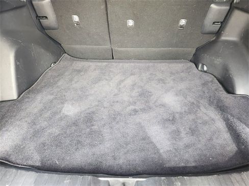 Used 2021 Toyota RAV4 XLE image 30