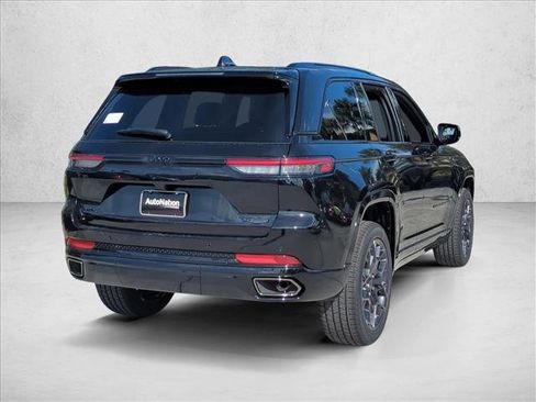New 2025 Jeep Grand Cherokee Summit w/ Obsidian Package image 2