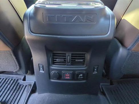 Used 2021 Nissan Titan Platinum Reserve w/ Moonroof Package AWD/4WD image 18