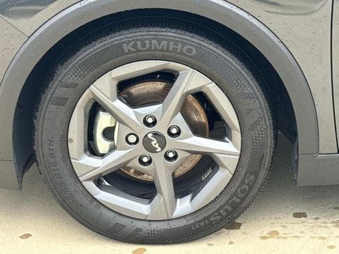 Used 2025 Kia K4 FWD image 5