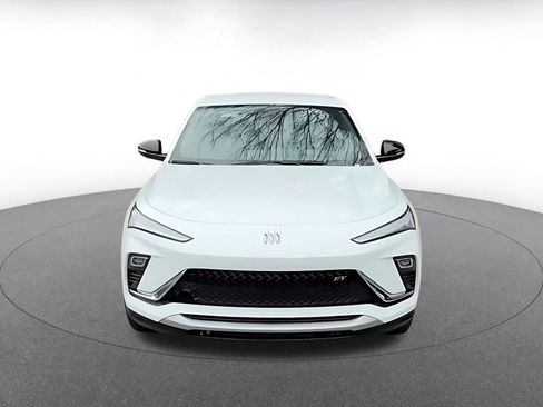 Used 2025 Buick Envista Sport Touring image 7