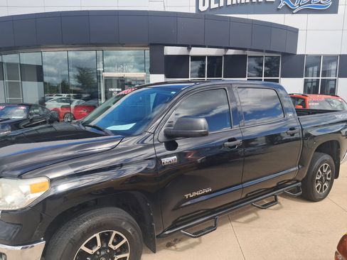 Used 2015 Toyota Tundra SR5 w/ TRD Off Road Package image 2