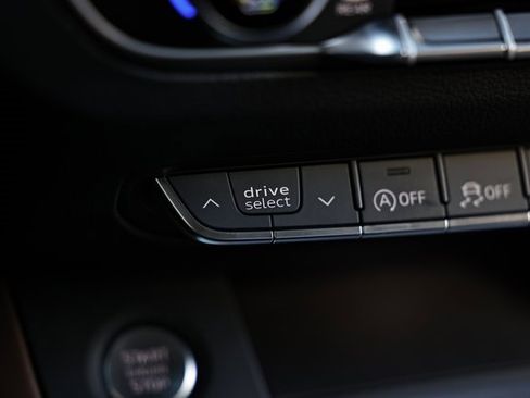 Certified 2025 Audi Q5 2.0T Premium Plus w/ Premium Plus Package image 38