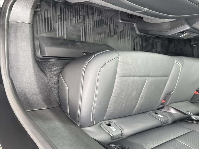 Certified 2025 Cadillac Optiq Luxury 2 w/ LPO, Floor Liner Package AWD/4WD image 28