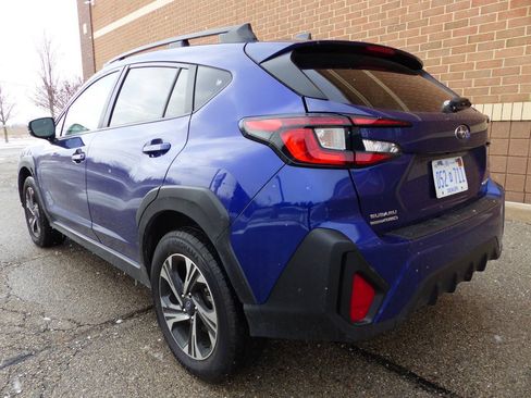 Used 2024 Subaru Crosstrek 2.0i Premium AWD/4WD image 7