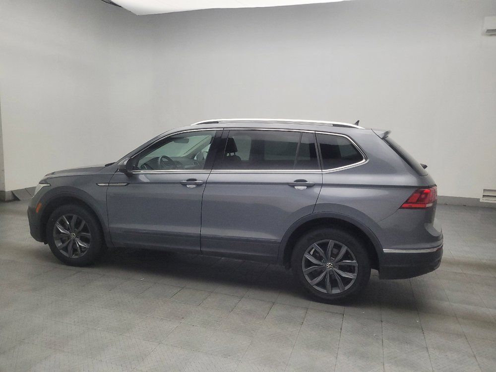 Used 2022 Volkswagen Tiguan SE AWD/4WD image 3