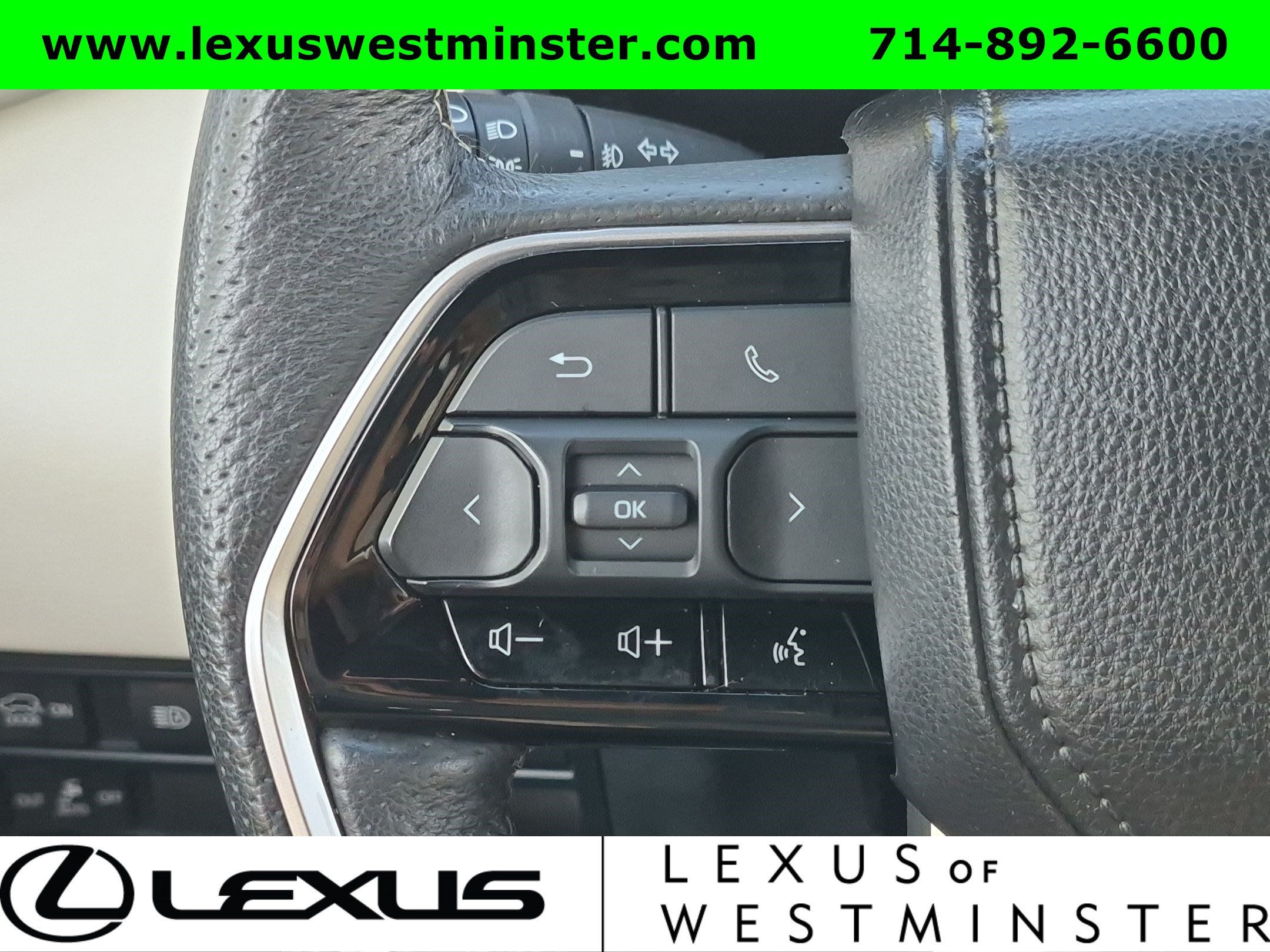 Used 2023 Toyota Sequoia Capstone AWD/4WD image 24