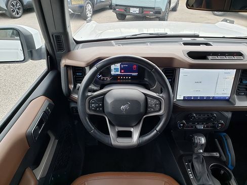 Certified 2023 Ford Bronco Outer Banks image 14