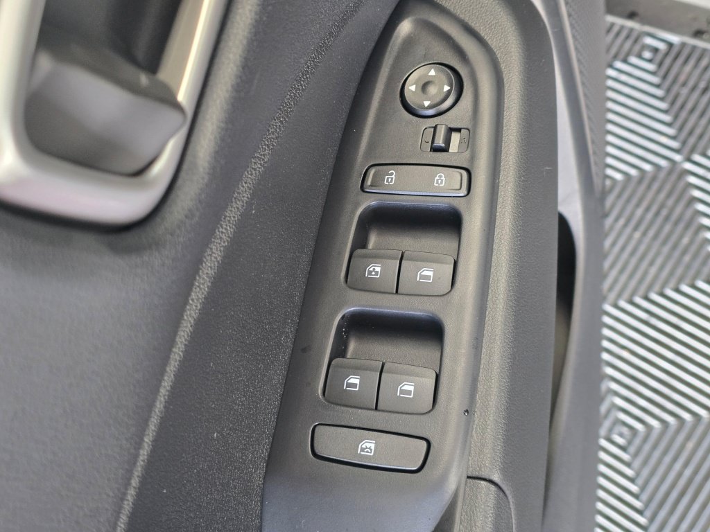 New 2026 Hyundai Venue SEL FWD image 20