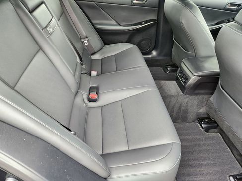 Used 2023 Lexus IS 300 w/ Comfort Package RWD image 32