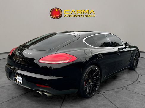 Used 2014 Porsche Panamera S image 5