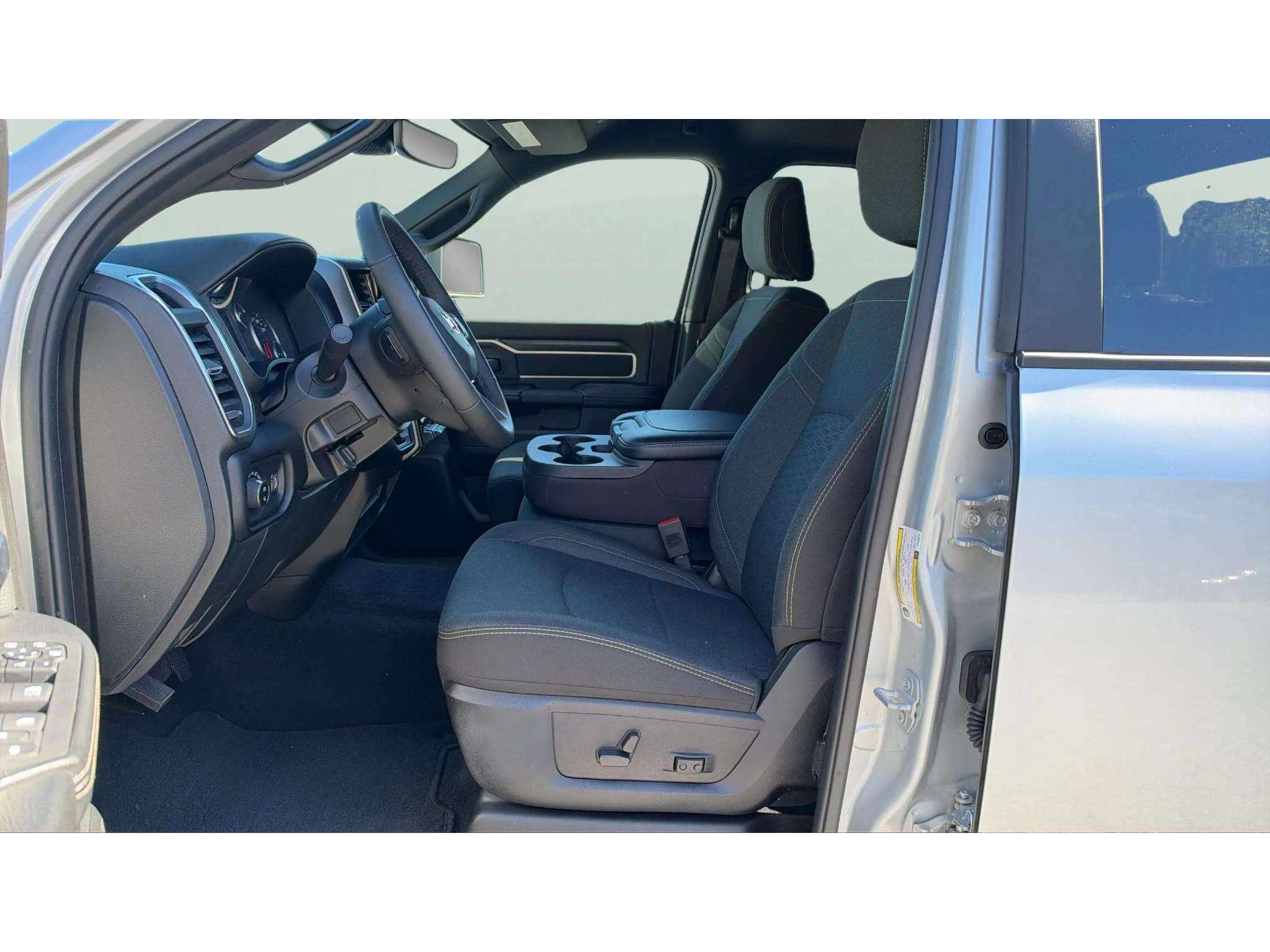 Used 2026 RAM 2500 Big Horn AWD/4WD image 10