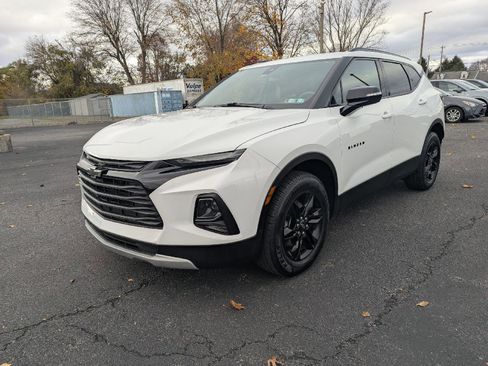 Certified 2022 Chevrolet Blazer LT image 3