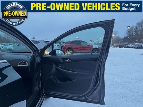 Used 2016 Chevrolet Cruze LT w/ Convenience Package image 34