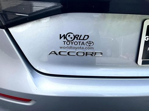 Used 2024 Honda Accord EX image 10