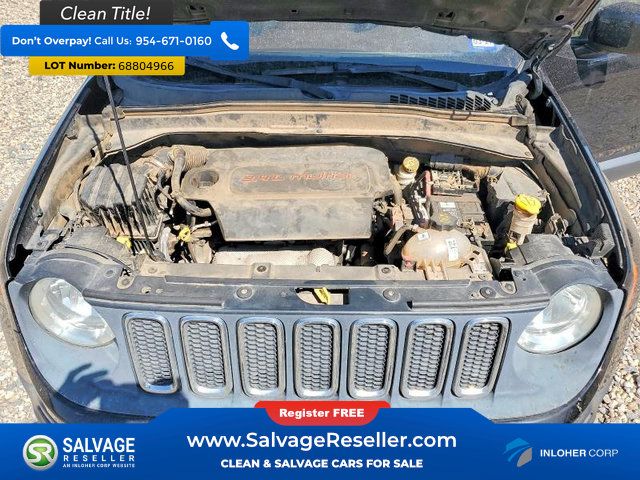 Used 2015 Jeep Renegade Latitude FWD image 16