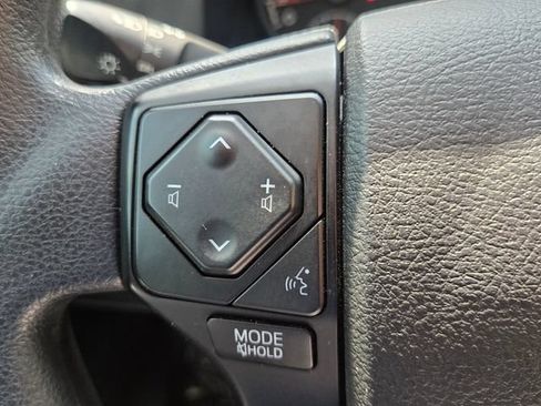 Used 2022 Toyota Tacoma SR w/ SR Convenience Package RWD image 22