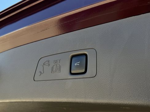 Used 2020 Lincoln Corsair Reserve image 31