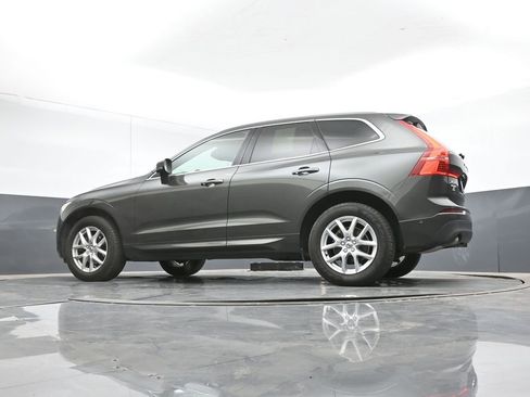 Used 2019 Volvo XC60 T5 Momentum w/ Premium Package image 44