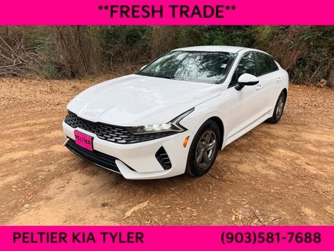 Used 2022 Kia K5 LXS image 3