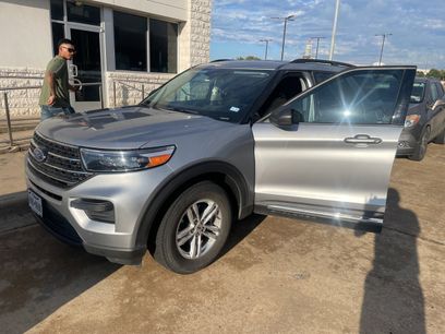 Certified 2021 Ford Explorer XLT