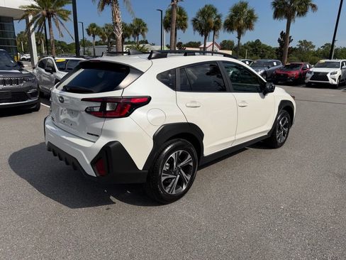 Used 2026 Subaru Crosstrek 2.5i Premium AWD/4WD image 3