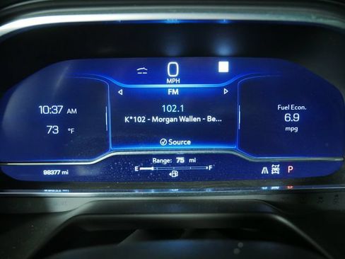 Used 2023 Chevrolet Suburban RST w/ Sport Performance Package AWD/4WD image 33