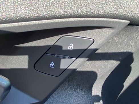 Used 2022 Audi A3 2.0T Premium image 18