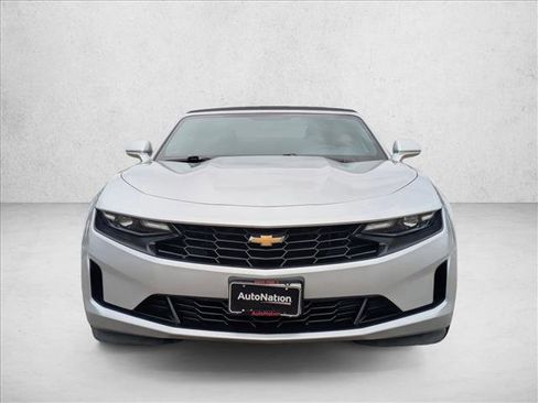 Used 2019 Chevrolet Camaro LT image 2