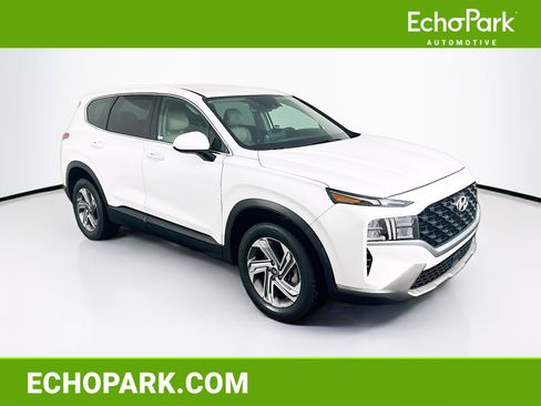 Used 2023 Hyundai Santa Fe SE image 1