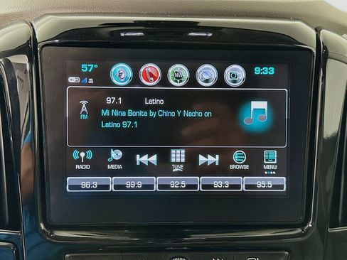 Used 2018 Chevrolet Traverse LT image 15