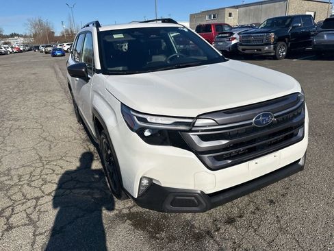 Used 2025 Subaru Forester Limited w/ Popular Package #1 image 9