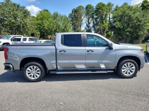 Used 2024 Chevrolet Silverado 1500 Custom AWD/4WD image 9