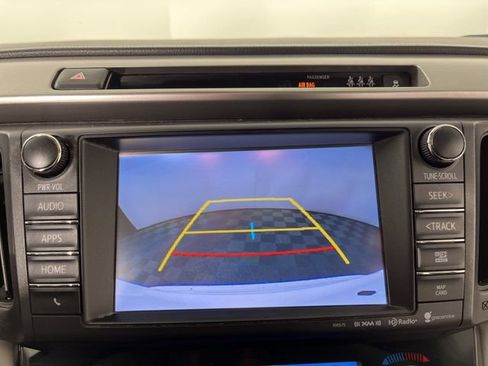 Used 2018 Toyota RAV4 XLE image 26