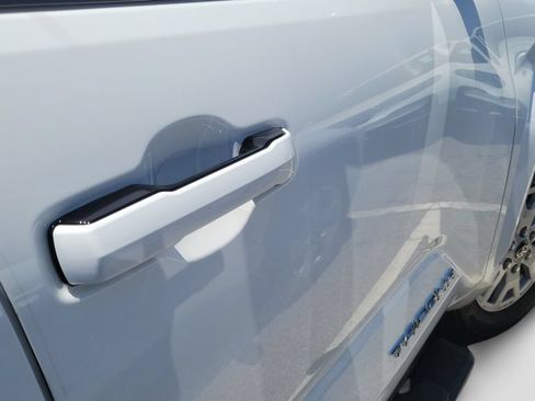 Certified 2025 Toyota Tacoma SR5 RWD image 38