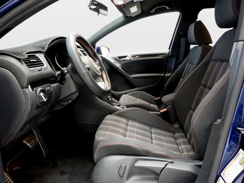 Used 2012 Volkswagen GTI Autobahn FWD image 8