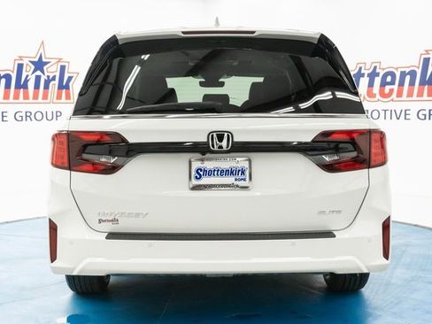 New 2026 Honda Odyssey Elite image 7