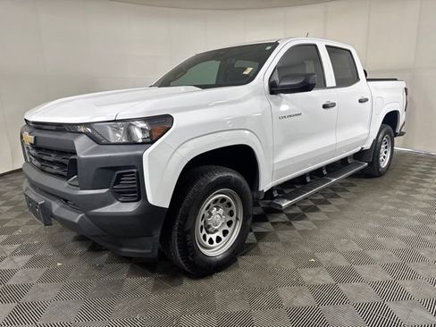 Used 2023 Chevrolet Colorado W/T RWD image 8