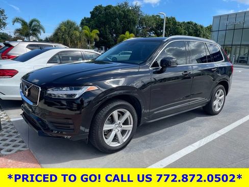 Used 2021 Volvo XC90 T6 Momentum w/ Climate Package AWD/4WD image 1