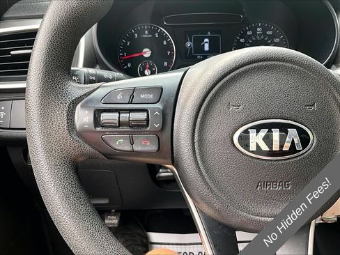 Used 2017 Kia Sorento AWD image 14