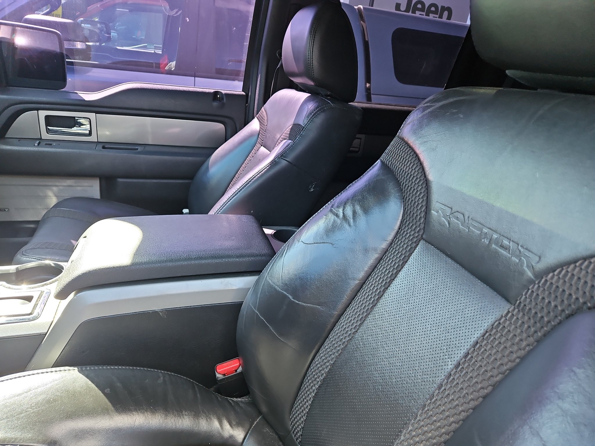 Used 2011 Ford F150 Raptor w/ Raptor Luxury Pkg AWD/4WD image 8