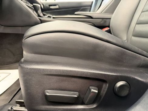 Used 2022 Lexus IS 350 F Sport RWD image 15