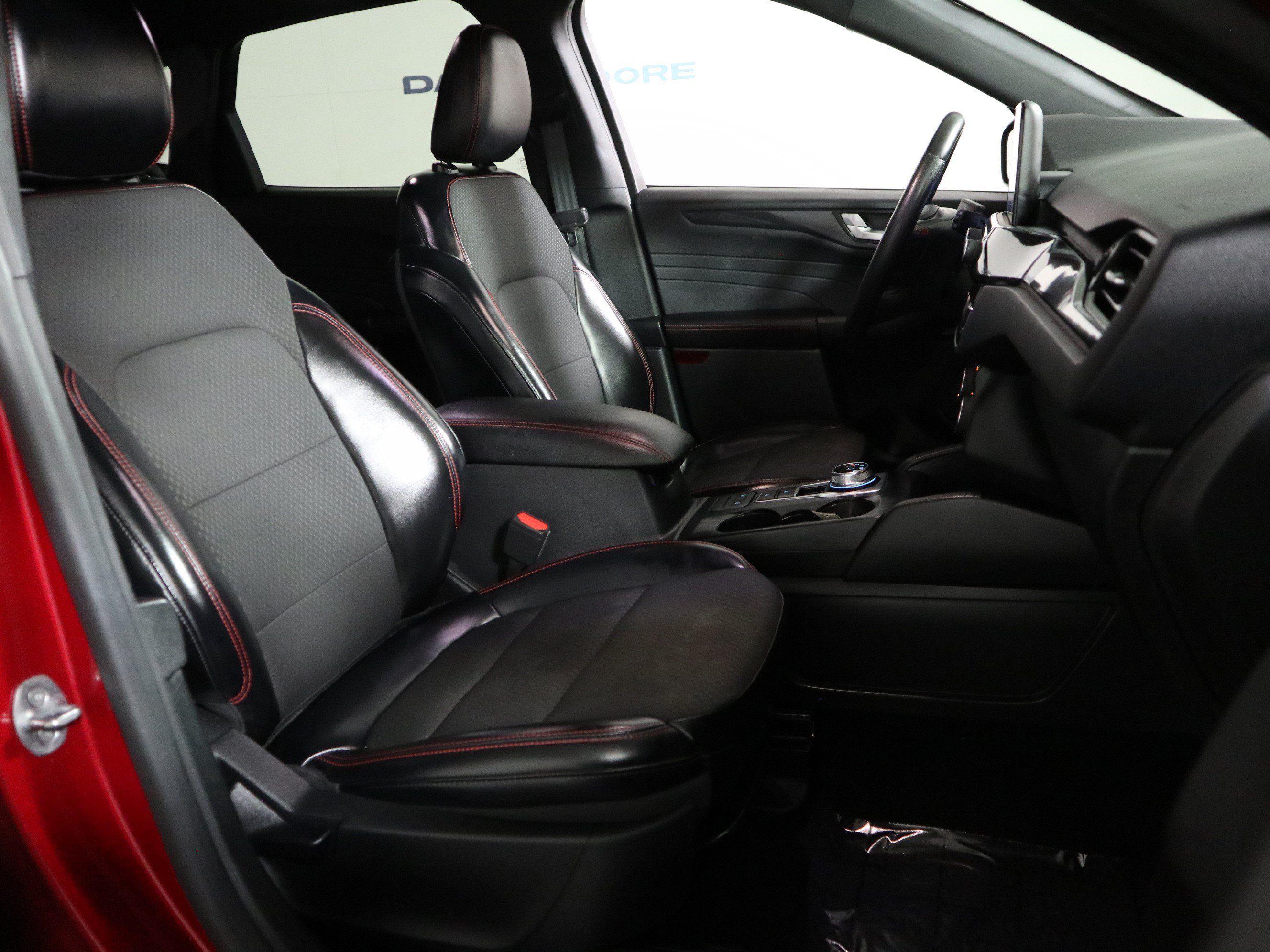 Used 2024 Ford Escape ST-Line AWD/4WD image 20