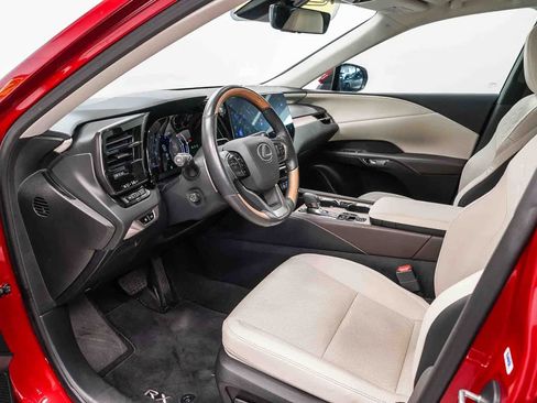 Used 2024 Lexus RX 350 Premium w/ Convenience Package FWD image 18