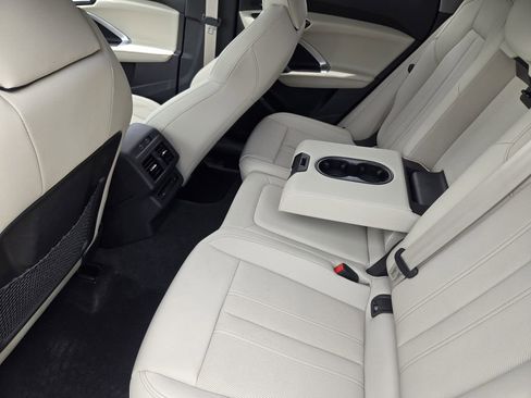 Certified 2025 Audi Q5 Prestige AWD/4WD image 40
