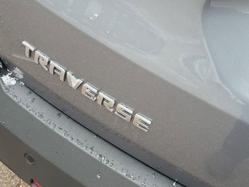 Certified 2021 Chevrolet Traverse LT image 39