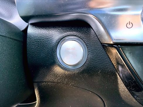 Used 2022 Kia Telluride S image 31